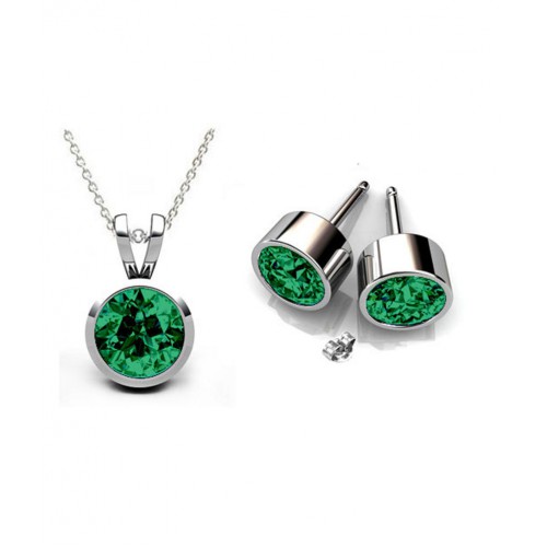 18kt Green Color Stone with Diamond Pendant set